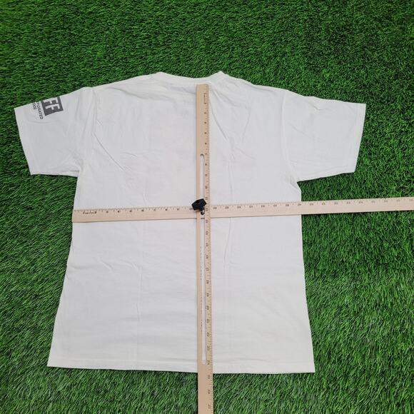 Disney Mickey-Mouse Shirt Womens Medium 19x25 NEFF White - Picture 7 of 13